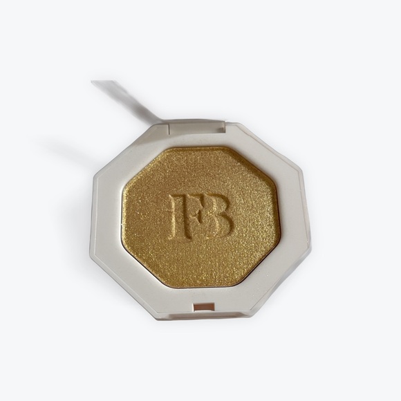 Fenty Beauty Trophy Wife Highlighter - Picture 1 of 4
